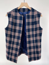 Load image into Gallery viewer, 60s Navy Plaid Vest (M)
