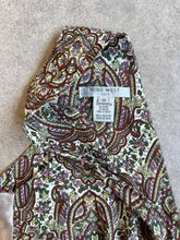 Load image into Gallery viewer, Y2K Nine West Paisley V-Neck Tie Front Tank (L/XL)
