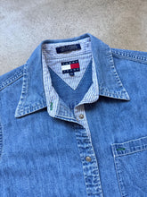 Load image into Gallery viewer, 90s Vintage Tommy Jeans Logo Pocket Short Sleeve Denim Shirt | Medium
