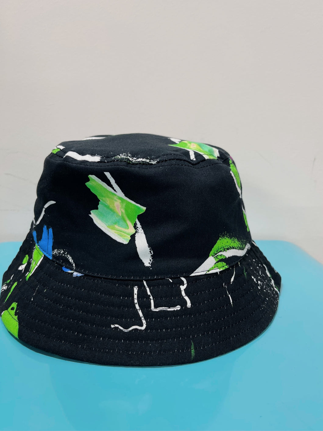 Retro Printed Bucket Hat