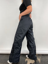 Load image into Gallery viewer, Black Nylon Shell Pants (M)
