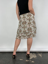 Load image into Gallery viewer, Floral Paisley Tiered Midi Skirt (L)
