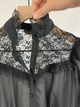 Load image into Gallery viewer, Vintage Black Lace Sheer Blouse (XS)
