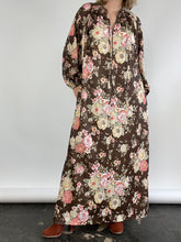 Load image into Gallery viewer, 70&#39;s Floral Zip Front Floor Length Dress (XL)
