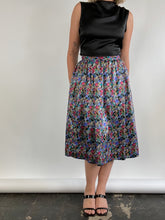 Load image into Gallery viewer, 80&#39;s Multi Pattern Satin Pleated Skirt (W30&quot;)
