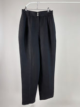 Load image into Gallery viewer, 90&#39;s Black Linen Trousers (W28&quot;)
