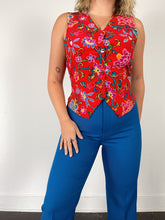 Load image into Gallery viewer, 90&#39;s Red Floral Silk Vest (M)
