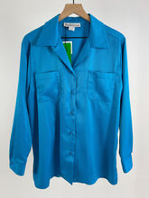 Load image into Gallery viewer, 90&#39;s Blue Button Down Blouse (M)
