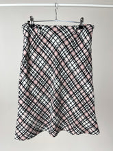 Load image into Gallery viewer, Y2K Pink Tweed Midi Skirt (M)
