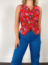 Load image into Gallery viewer, 90&#39;s Red Floral Silk Vest (M)
